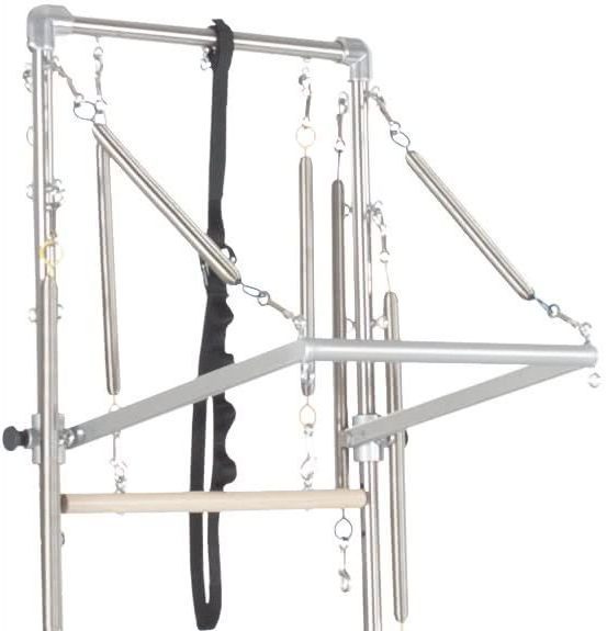 Башня Balanced Body с пружинами и насадкой с откидным стержнем.